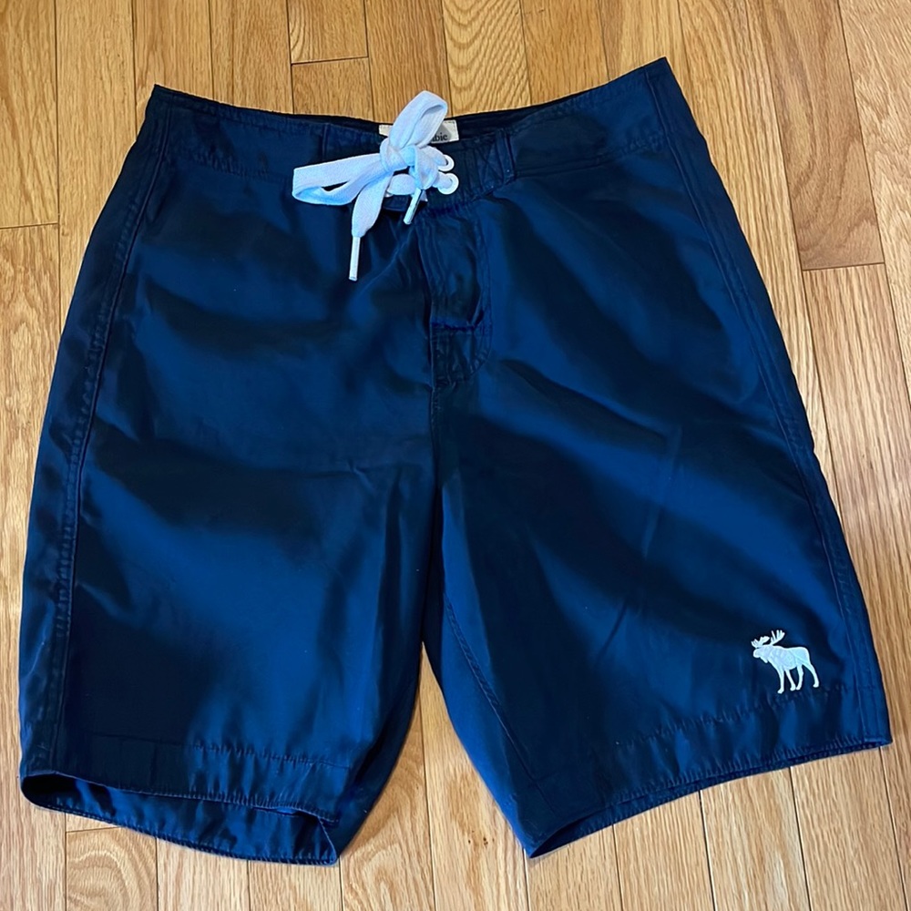 Abercrombie & Fitch board shorts size small